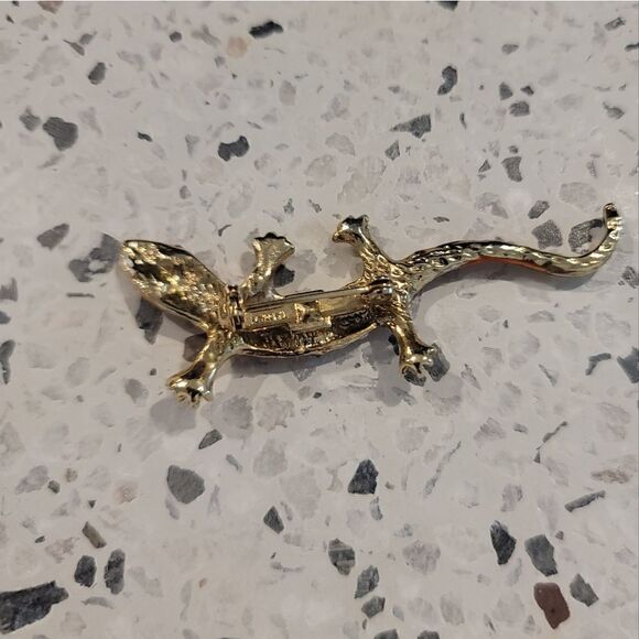 Pair Of Gecko Brooches  - Picture 6 of 6